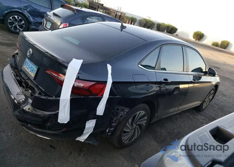 2020 Volkswagen Jetta Sel Premium from USA, damaged, VIN 3VWGB7BU5LM047847